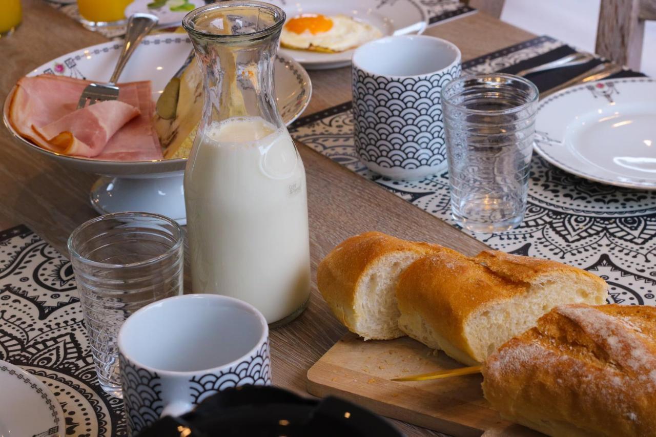 La Petite Maison Dans La Cour Stave ภายนอก รูปภาพ