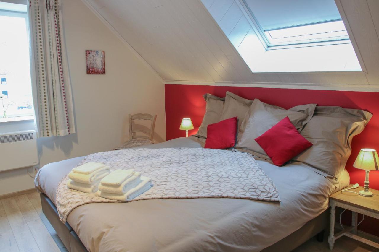La Petite Maison Dans La Cour Stave ภายนอก รูปภาพ